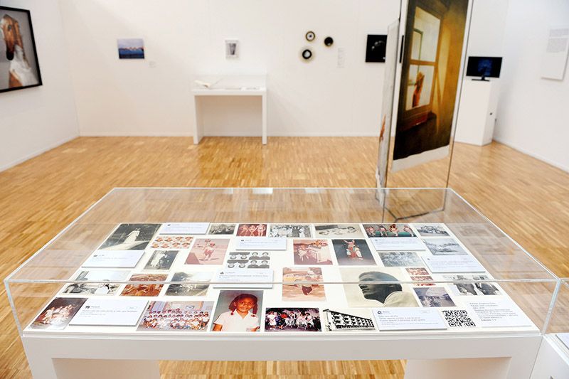 Exposicion-Red-Itiner-en-escena-Como-ser-Fotografa