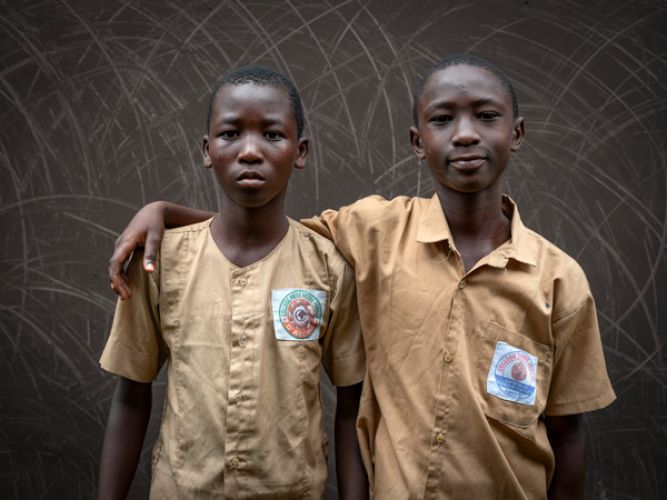 Sofía Moro Abobo students