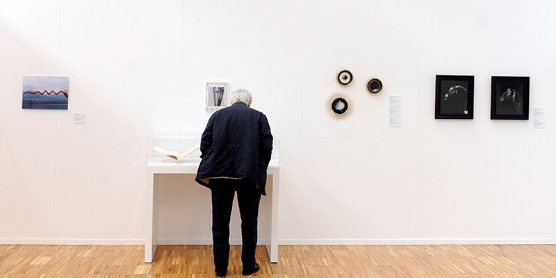 Exposicion-Red-Itiner-en-escena-Como-ser-Fotografa